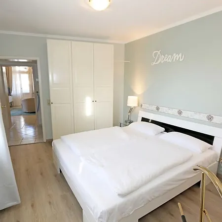 Appartement Minna - Ferienwohnung 06 *